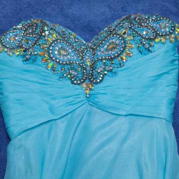 Mori Lee by Madeline Gardner - Sky Blue / Turquoise Dress - Size 4 - Picture 5 of 5